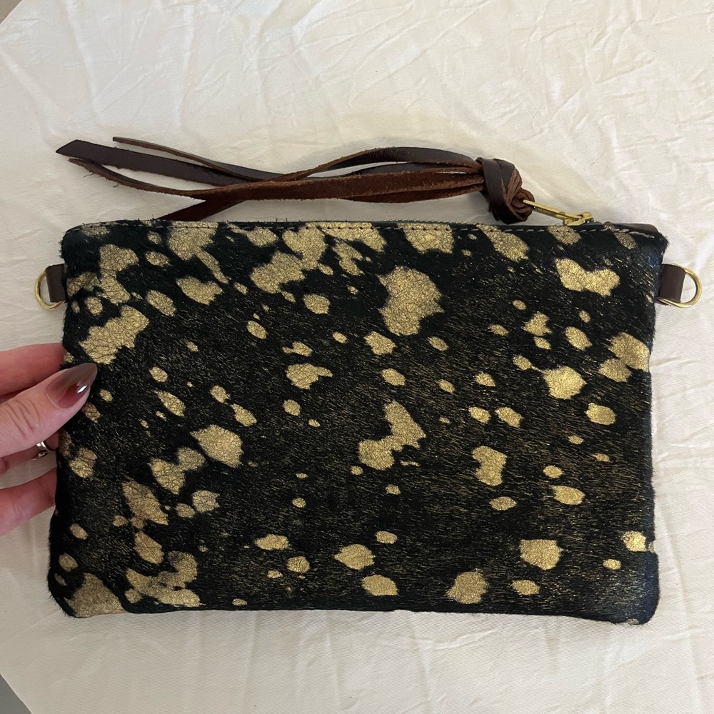 Chic Black and Gold Wristlet Clutch